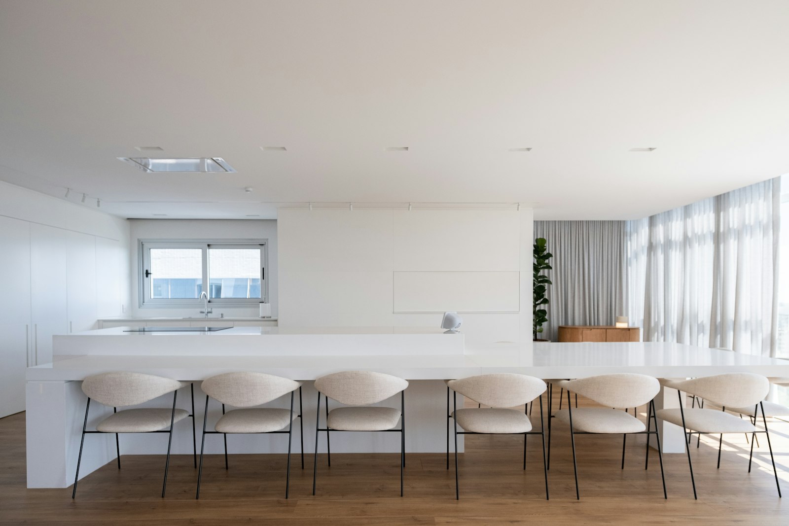 Airbnb and Short-Term Rental Turnover